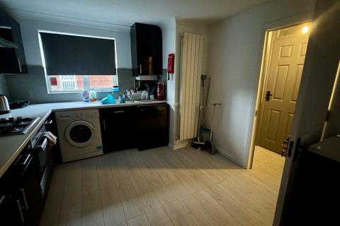 5 bedroom terraced house to rent, Smock Walk, Croydon