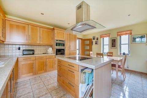 3 bedroom end of terrace house for sale, Hazel Court, Winchester, Hampshire, SO22