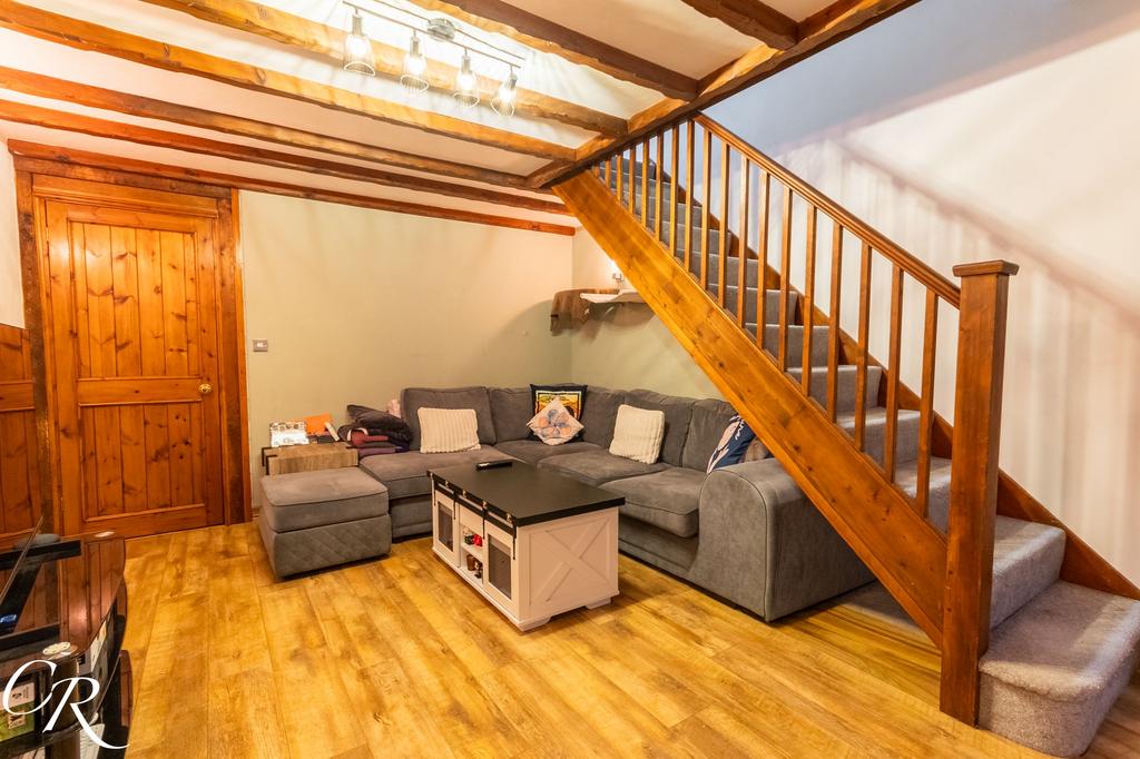Sitting/Dining Room