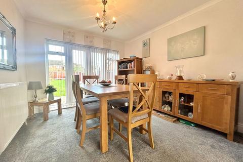 3 bedroom semi-detached house for sale, Chaucer Avenue, Dudley DY3