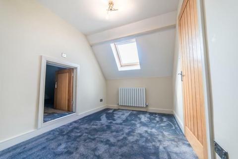 3 bedroom barn conversion to rent, St. Peters Lane, Bickenhill, Solihull, West Midlands, B92