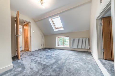 3 bedroom barn conversion to rent, St. Peters Lane, Bickenhill, Solihull, West Midlands, B92