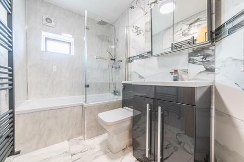 3 bedroom barn conversion to rent, St. Peters Lane, Bickenhill, Solihull, West Midlands, B92