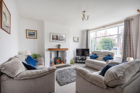 4 bedroom semi-detached house for sale, Blake Road, Great Yarmouth