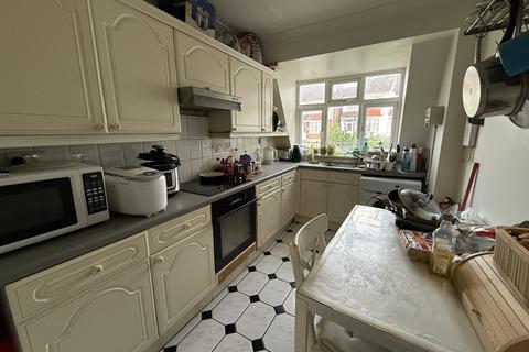 1 bedroom property to rent, Park Lane, Wembley, HA9