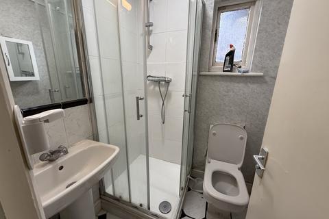 1 bedroom property to rent, Park Lane, Wembley, HA9