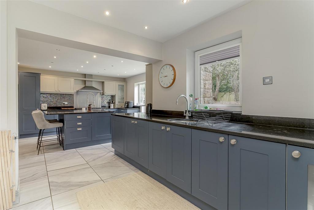 Breakfast Kitchen - F.jpg