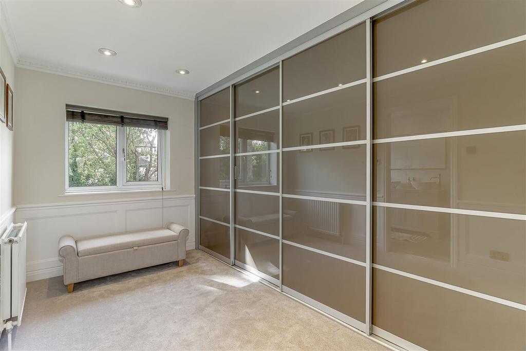 Master Bedroom Dressing Room.jpg