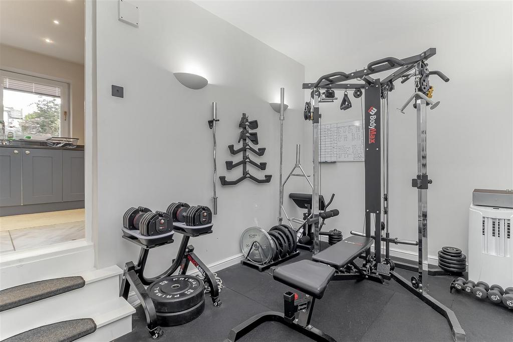 Gym - B.jpg