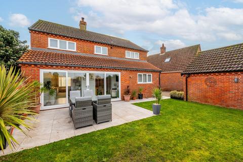 4 bedroom detached house for sale, Wiggs Acre, Barnby