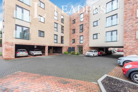 2 bedroom flat to rent, Harland Court, Station Hill, IP32