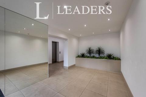 2 bedroom flat to rent, Harland Court, Station Hill, IP32