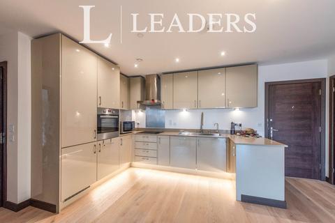 2 bedroom flat to rent, Harland Court, Station Hill, IP32