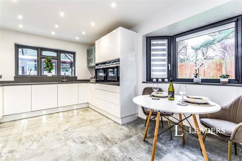 undefined, Linden Chase, Sevenoaks, Kent, TN13