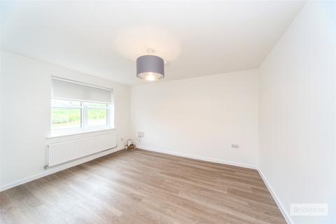 4 bedroom semi-detached house to rent, Barber Gardens, Stone Cross, Pevensey, BN24