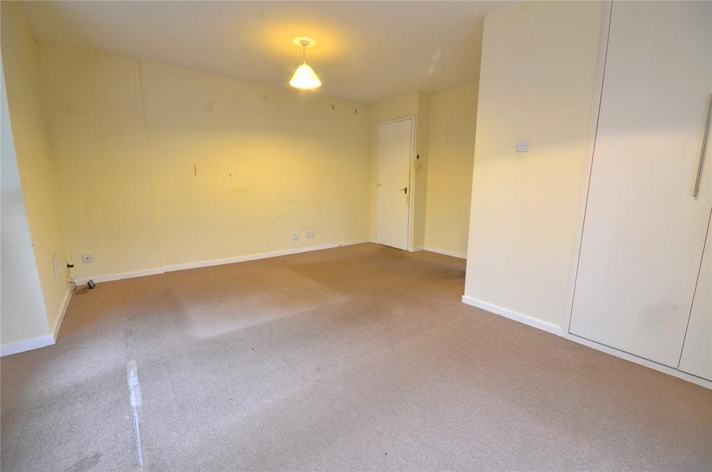 Bedroom/Living