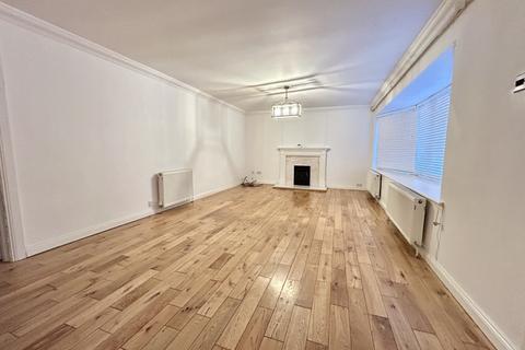 4 bedroom detached house for sale, BROMLEY CLOSE, HIGH SHINCLIFFE