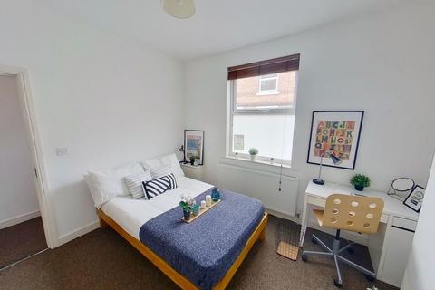 undefined, Grimsby Terrace, Nottingham, Nottinghamshire, NG3
