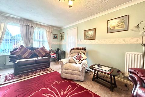 3 bedroom detached house for sale, Sulgrave Close, Dudley DY1