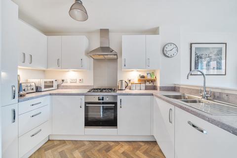 4 bedroom end of terrace house for sale, Centurion Road, Gloucester GL3