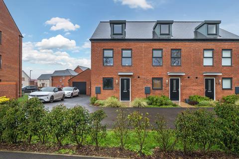 4 bedroom end of terrace house for sale, Centurion Road, Gloucester GL3