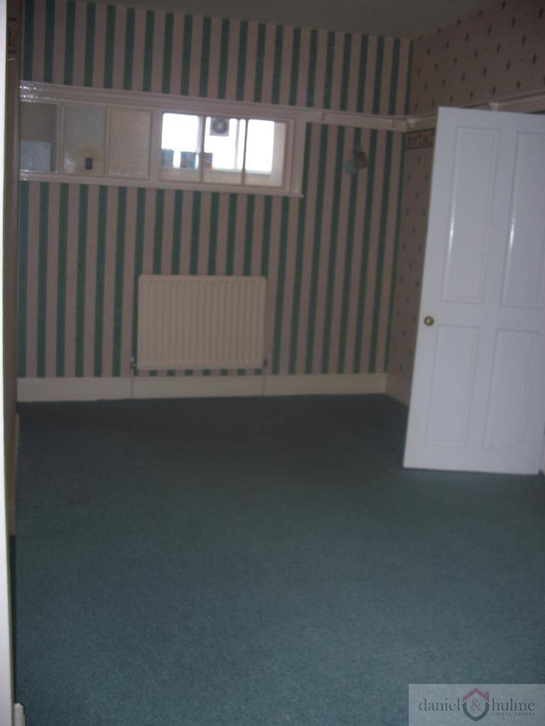 Photo 9 (2)