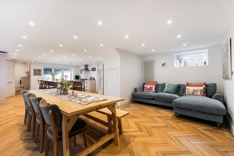 undefined, Crawley, Winchester, Hampshire, SO21