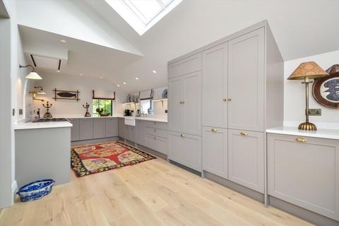 undefined, Crawley, Winchester, Hampshire, SO21