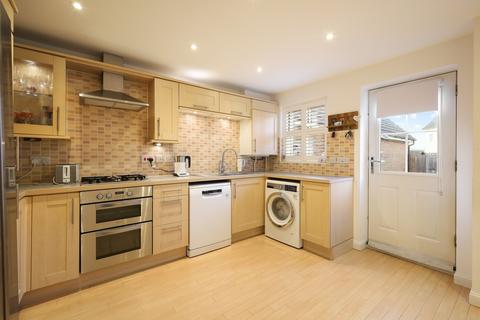 5 bedroom link detached house for sale, Merediths Close, Wivenhoe, Colchester, CO7