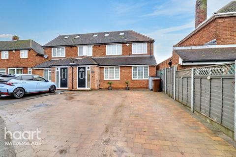 undefined, Crescent Way, Chatham