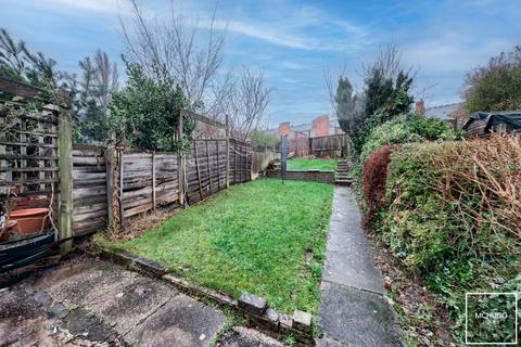 3 bedroom terraced house for sale, Thimblemill Road, Bearwood B67