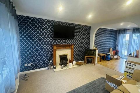 2 bedroom townhouse for sale, DERWENT ROAD, THATCHAM RG19