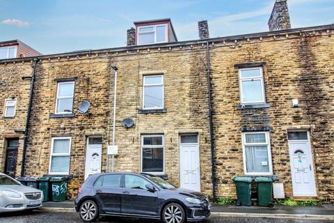 3 bedroom terraced house for sale - Parkwood Street, Keighley, West Yorkshire, BD21 4QH