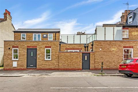 1 bedroom flat to rent, Ridley Road, London SW19