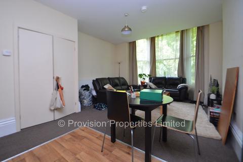 1 bedroom flat to rent, Moorland Road, Hyde Park LS6
