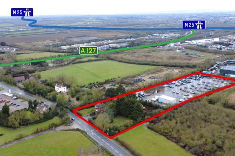 Land to rent, Warley St Great Warley CM13 3LB