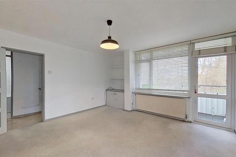 undefined, Fitzhugh Grove, London
