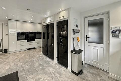 undefined, Barnhill Road, Prestwich, M25