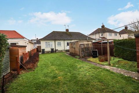 2 bedroom semi-detached bungalow for sale, Rose Avenue, Rushden NN10