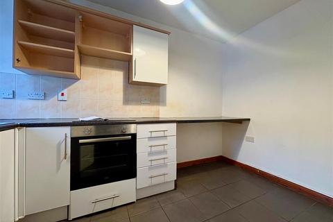 2 bedroom end of terrace house to rent, Adare Street, Ogmore Vale, Bridgend, CF32 7HF