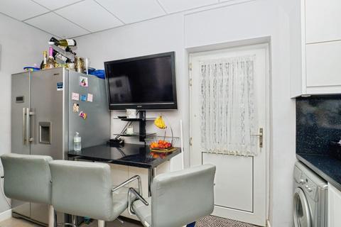 6 bedroom end of terrace house for sale, Willsons Road, Ramsgate CT11