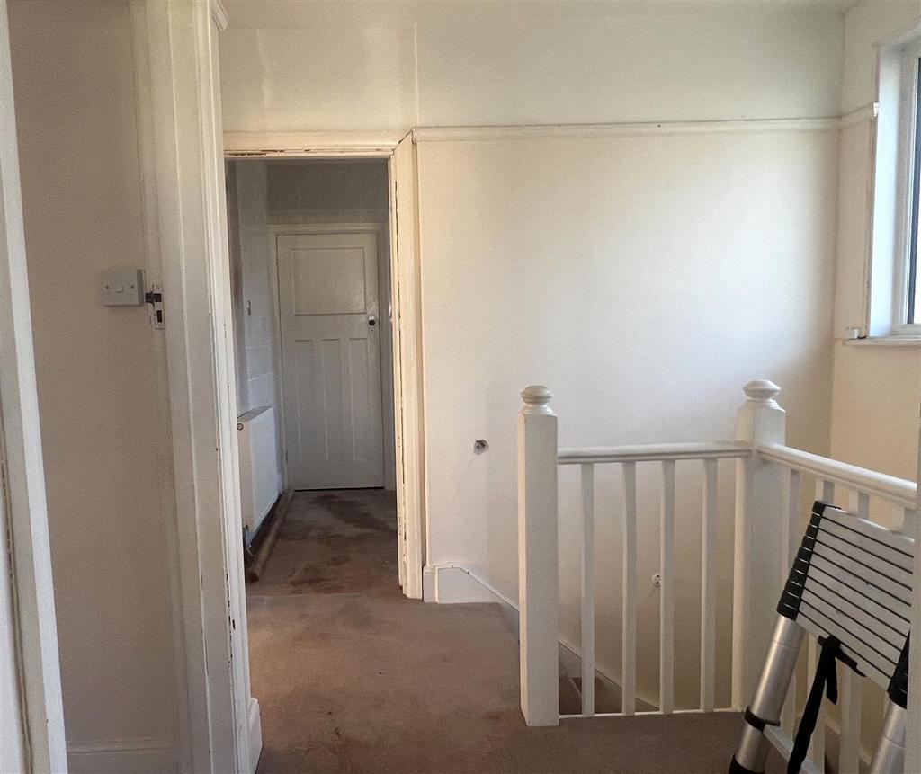 Landing &amp; Stairs