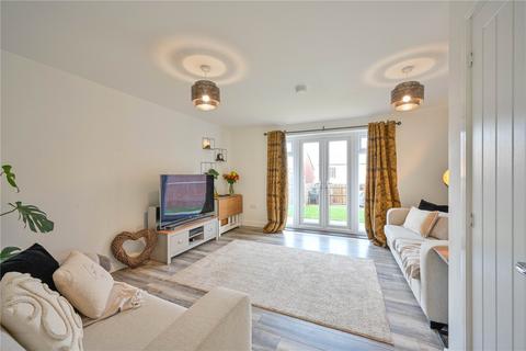 3 bedroom semi-detached house for sale, Middleham Avenue, Stafford, Staffordshire, ST16