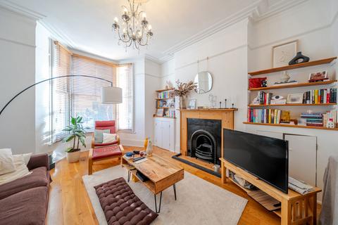 1 bedroom flat for sale - Fernhead Road, Queens Park, London, W9