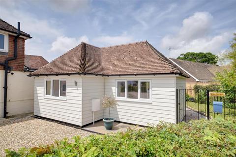 2 bedroom detached bungalow for sale - Reedswood Road, Broad Oak