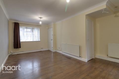 undefined, Tweed Road, SLOUGH