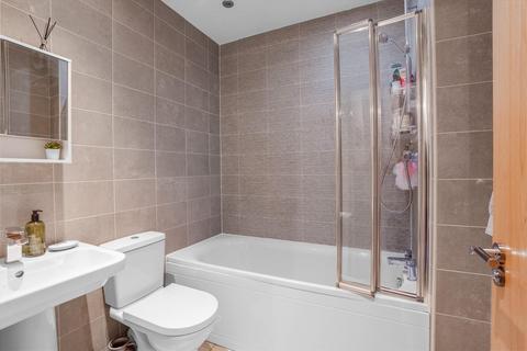 3 bedroom semi-detached house for sale, Asket Drive, Leeds, West Yorkshire