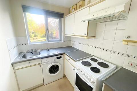 undefined, Eelbrook Avenue, Bradwell Common, Milton Keynes, MK13