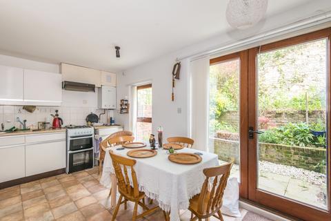 2 bedroom house to rent, Wharf Hill, Winchester, SO23