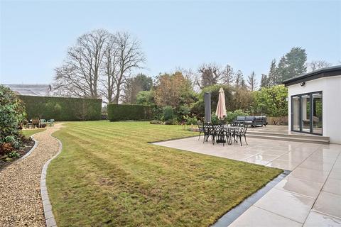 5 bedroom detached house for sale, Beech Drive, Kingswood, Tadworth